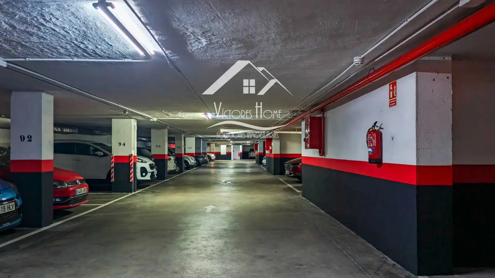 Parking de Piso en venta en Madrid con Aire acondicionado, Calefacción y Terraza