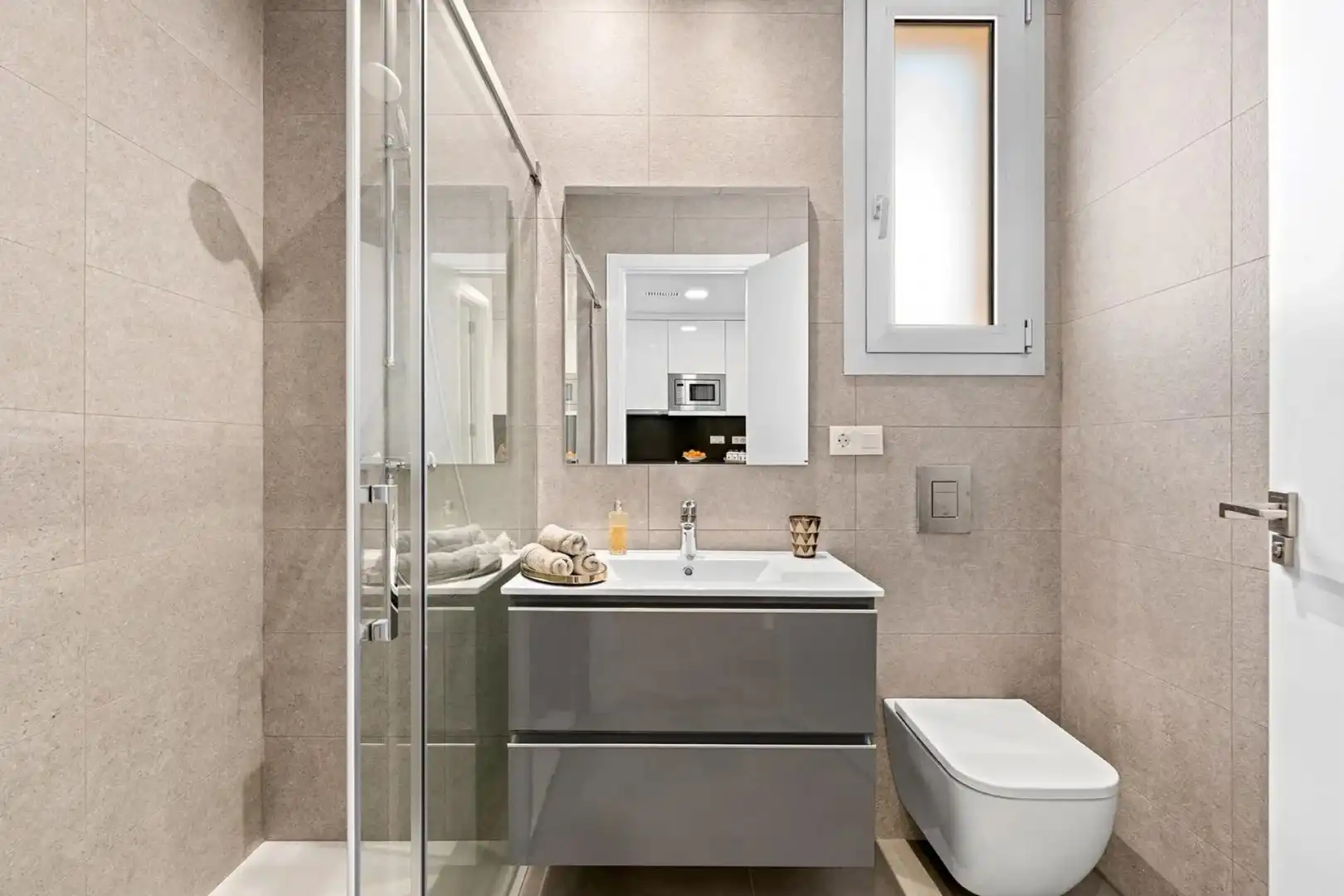 Bathroom of Flat for sale in Orihuela  with Air Conditioner, Heating and Terrace