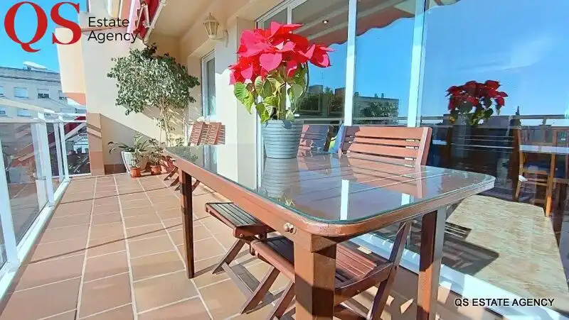 Terraza de Casa adosada en venta en Pineda de Mar con Aire acondicionado, Calefacción y Terraza