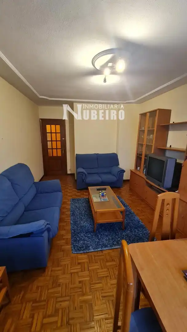 Sala d'estar de Pis en venda en Lugo amb Calefacció, Terrassa i Traster