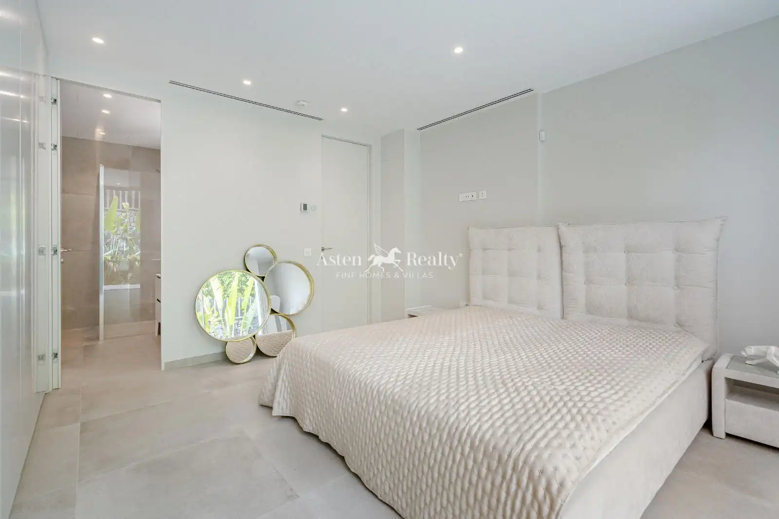Bedroom of Houses for sale in Adeje  with Air Conditioner, Terrace and Swimming Pool