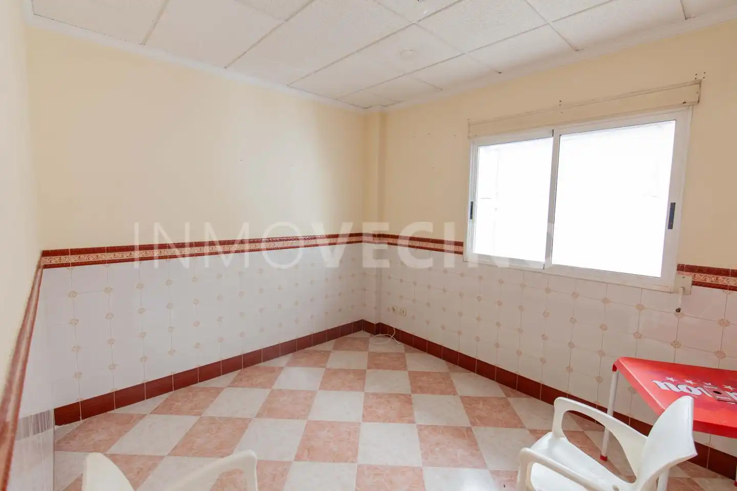 Cocina de Local de alquiler en Tous