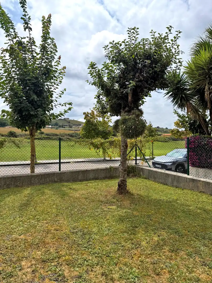 Parking de Casa o chalet en venta en Piélagos con Calefacción, Jardín privado y Trastero