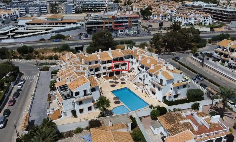 Vista exterior de Apartamento en venta en Orihuela con Trastero y Piscina