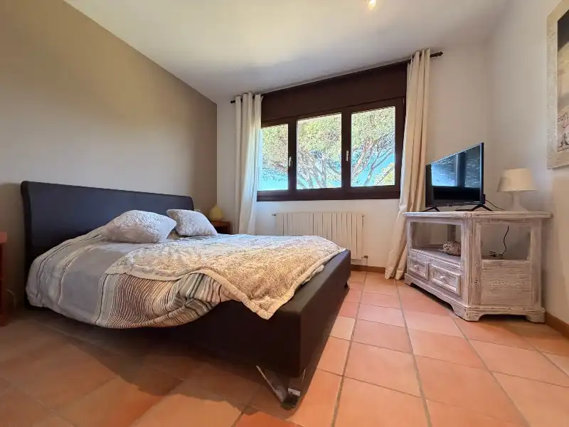 Habitación de Casa o chalet en venta en Palafrugell con Aire acondicionado, Calefacción y Jardín privado