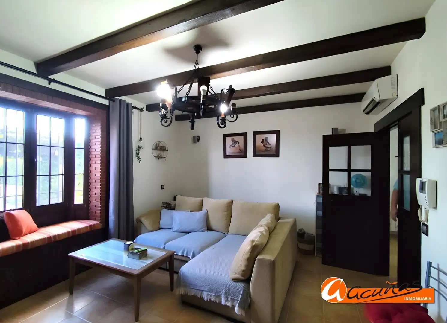 Sala de estar de Casa o chalet en venta en Alameda con Terraza y Trastero
