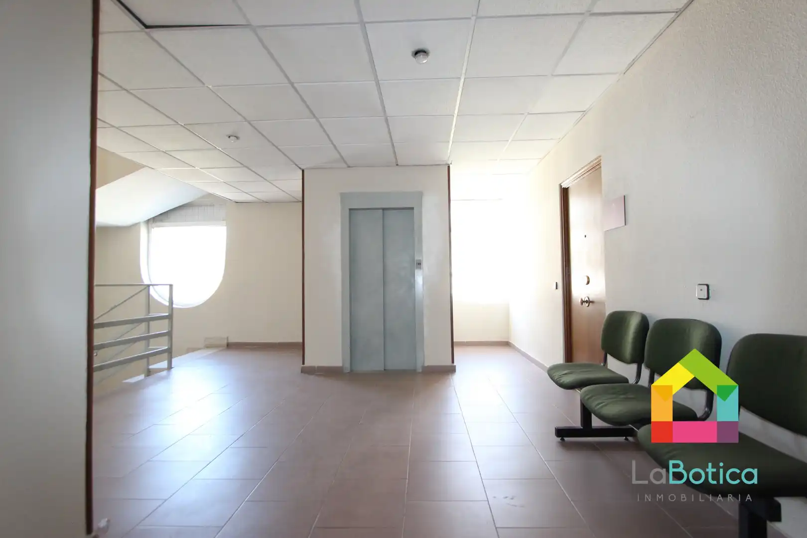 Office space with lift to rent in Buenavista - Valparaíso - La Legua, imagen 12