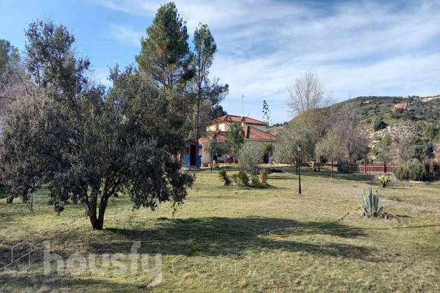 Casa-chalet en Venta en Urb. Valdeperales de Arriba, . en Perales de Tajuña