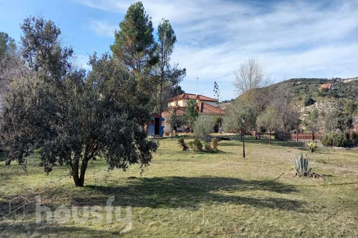 House or chalet for sale in Perales de Tajuña  with Air Conditioner, Heating and Private garden