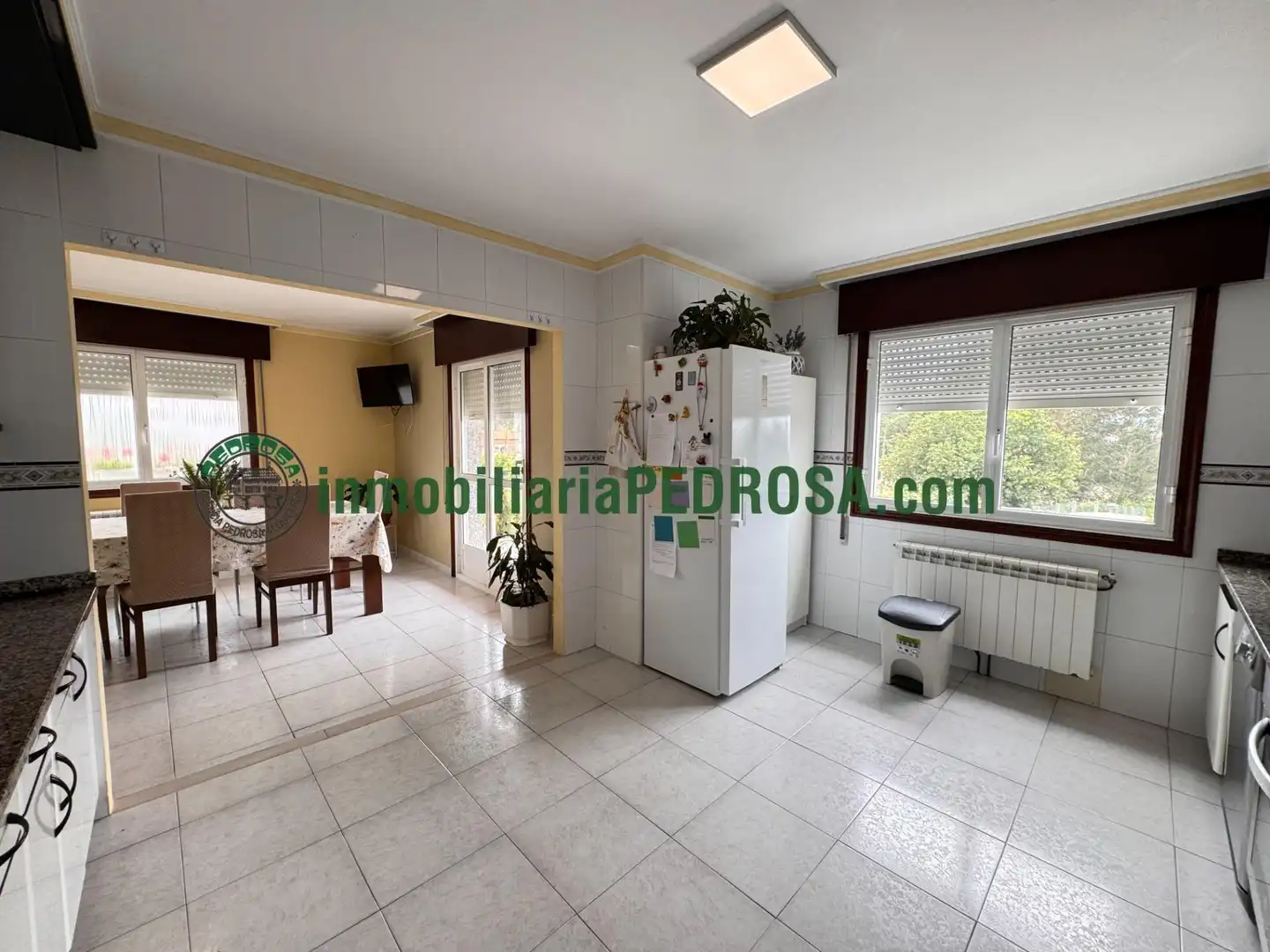 Houses for sale in PE REDONDO-S SALVADOR, San Salvador - Caeira