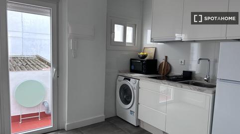 Foto 4 de Estudi per a compartir a Cruz Roja, Sevilla