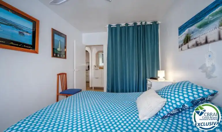 Schlafzimmer von Erdgeschoss zum Verkauf in Empuriabrava mit Möbliert und Gemeinschaftspool