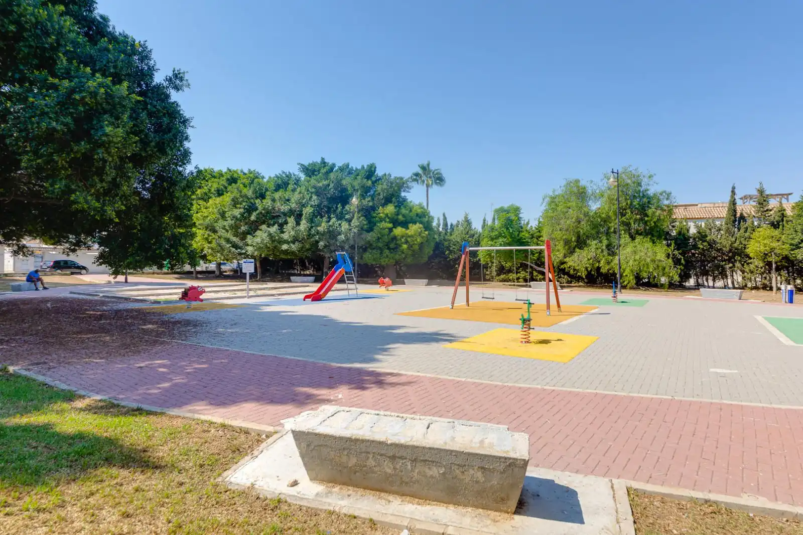 Aparcament de Àtic en venda en Torrevieja amb Aire condicionat, Terrassa i Piscina