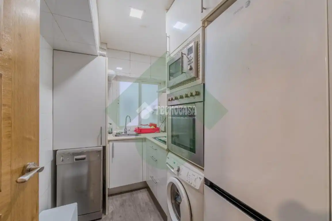 Kitchen of Flat for sale in Madrid  with Heating