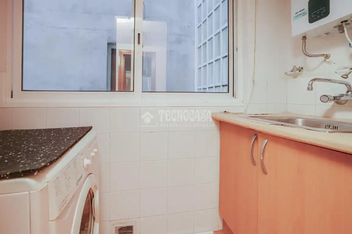 Habitación de Piso en venta en Barcelona con Aire acondicionado, Parquet y Balcón