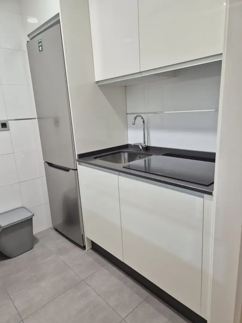 Kitchen of Flat for rent in Badajoz  with Air Conditioner, Heating and Parquet flooring