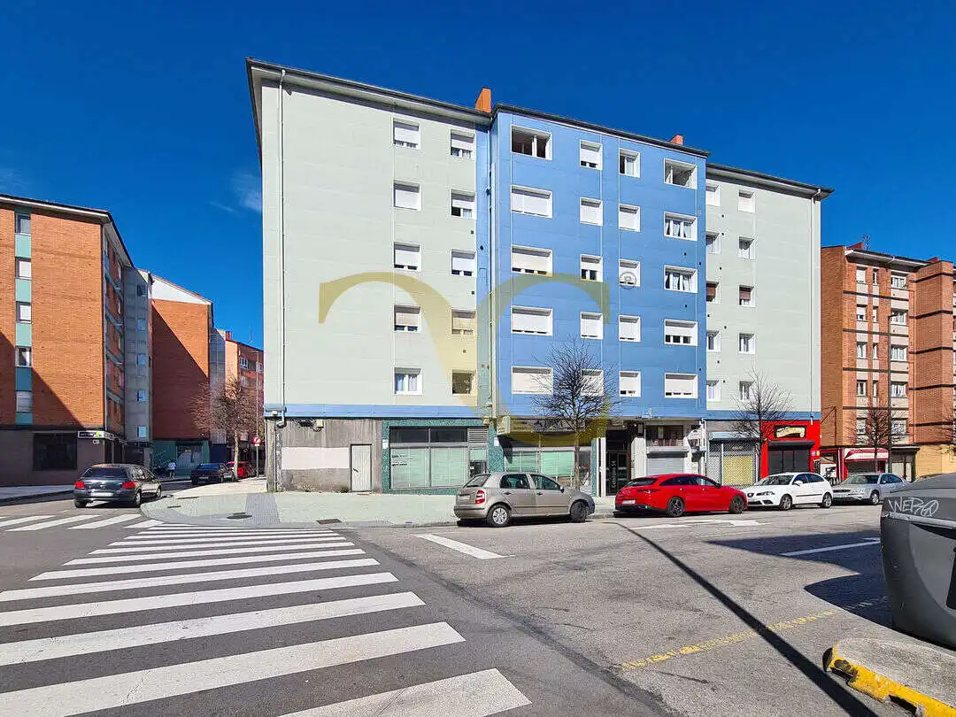 Vista exterior de Piso en venta en Gijón  con Calefacción, Jardín privado y Terraza