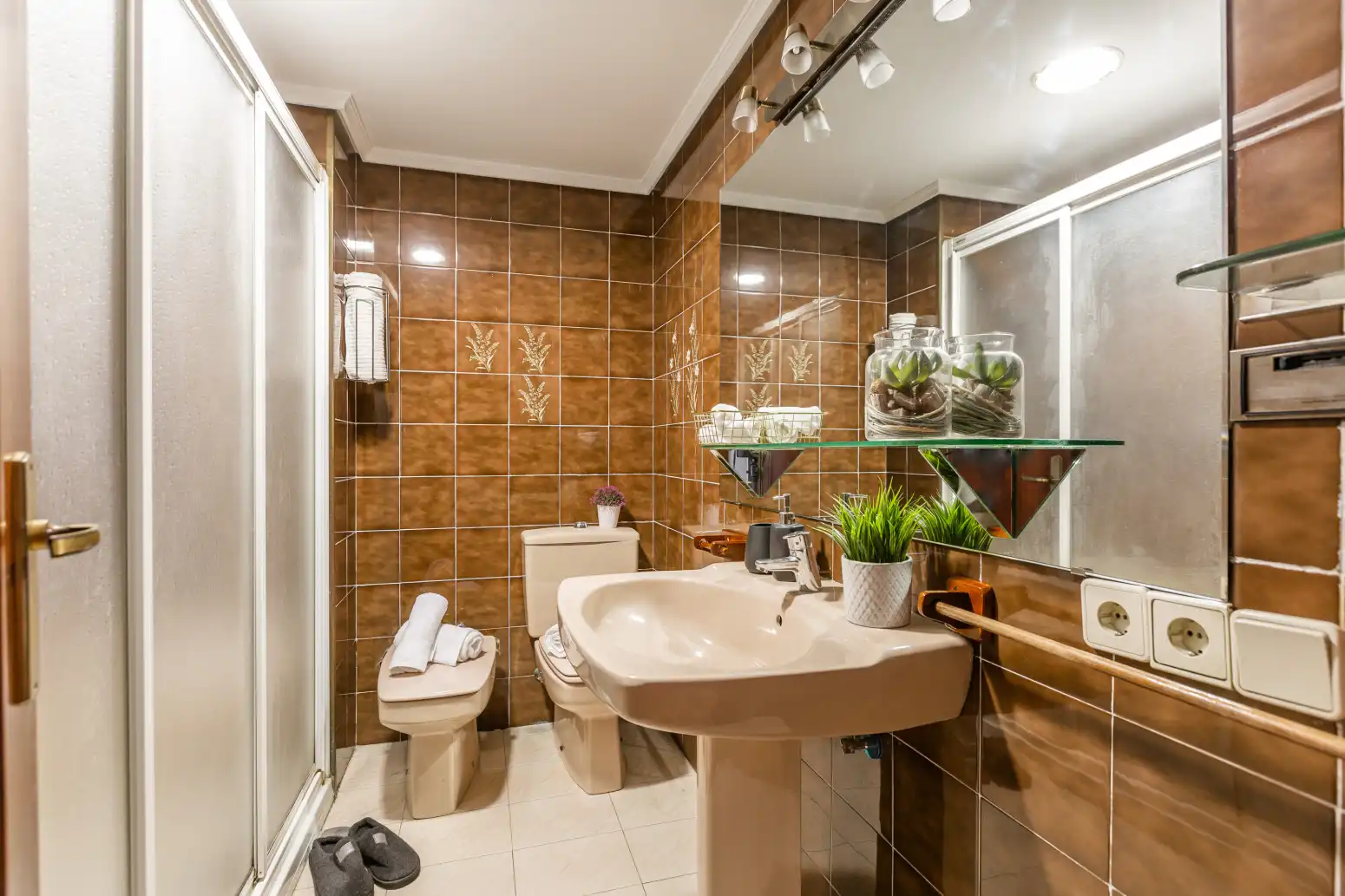 Baño de Piso en venta en  Pamplona / Iruña con Calefacción, Parquet y Trastero