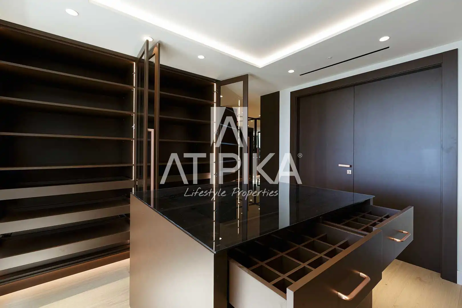 Cocina de Casa o chalet en venta en Barcelona con Aire acondicionado, Calefacción y Terraza
