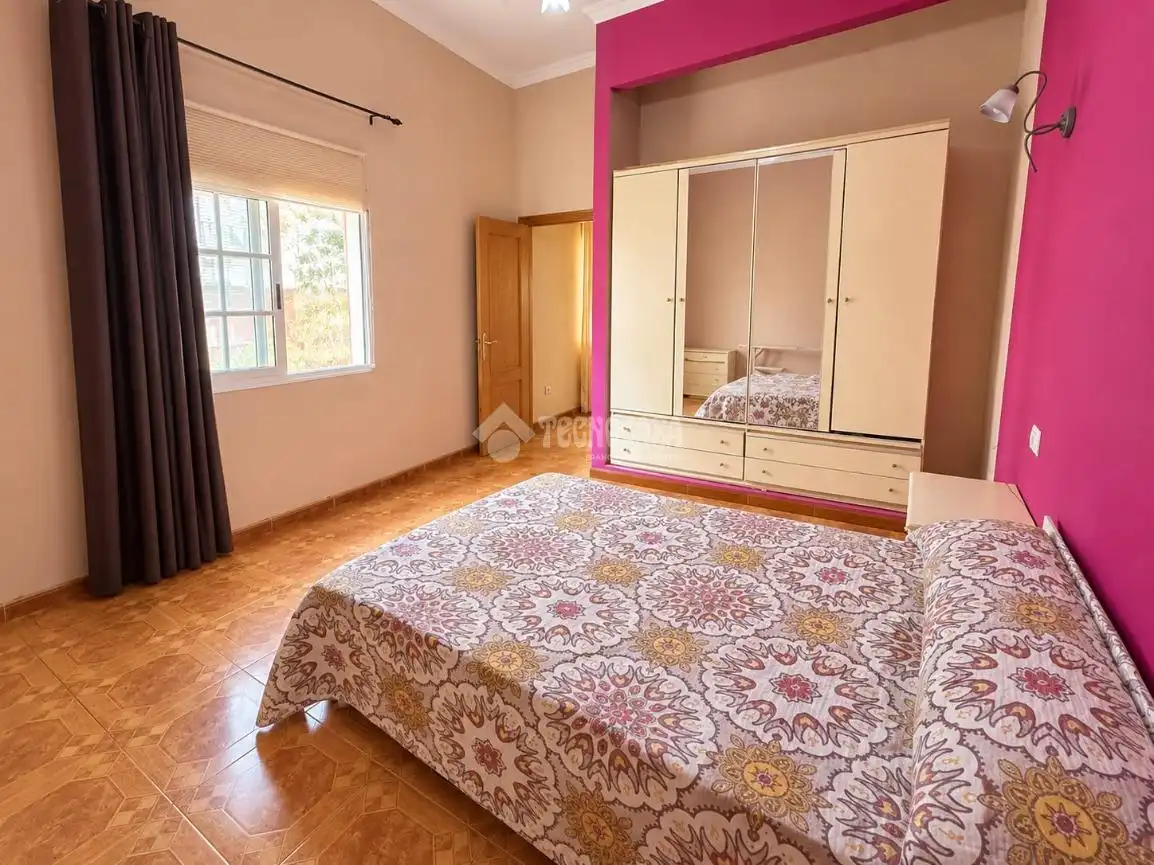 Bedroom of Flat for sale in Guía de Isora  with Storage room