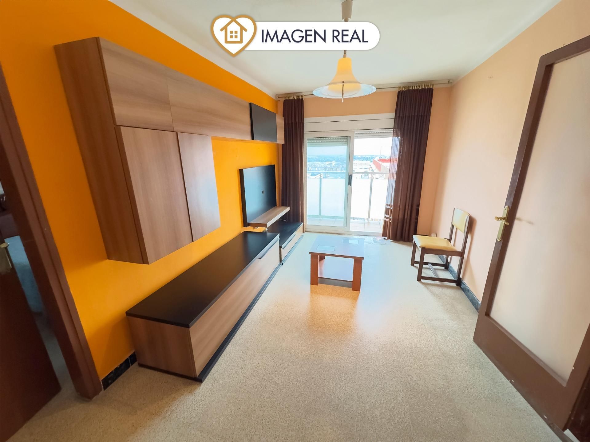 Living room of Flat for sale in Cornellà de Llobregat  with Balcony