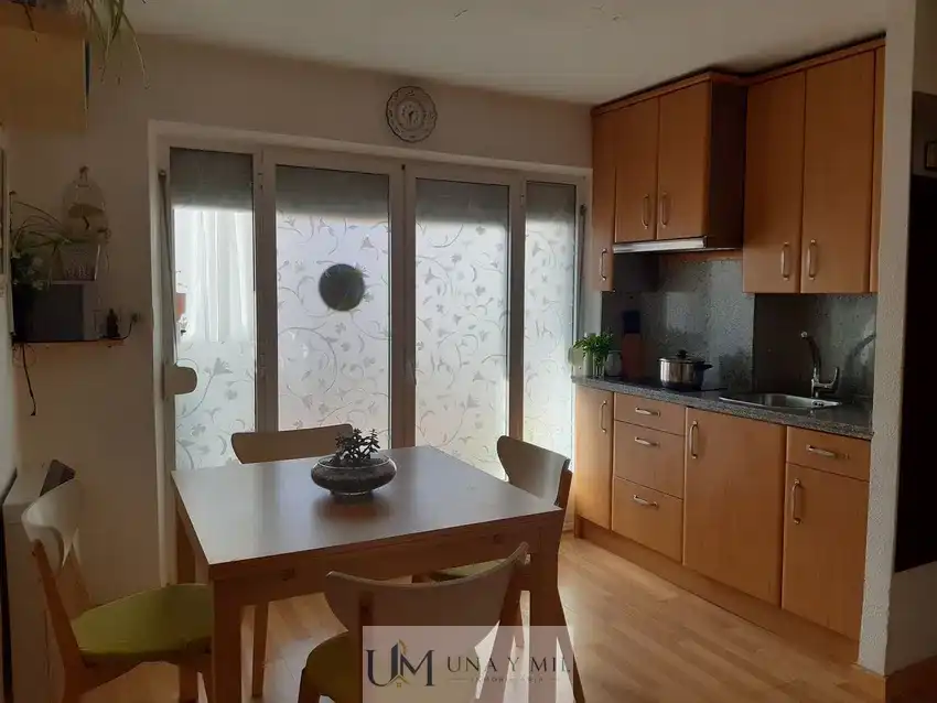 Cocina de Piso en venta en Salamanca con Calefacción y Balcón
