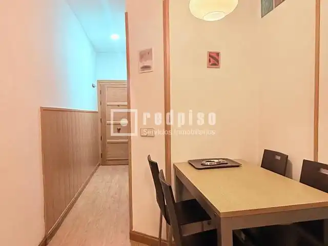 Schlafzimmer von Gebäude zum Verkauf in Madrid