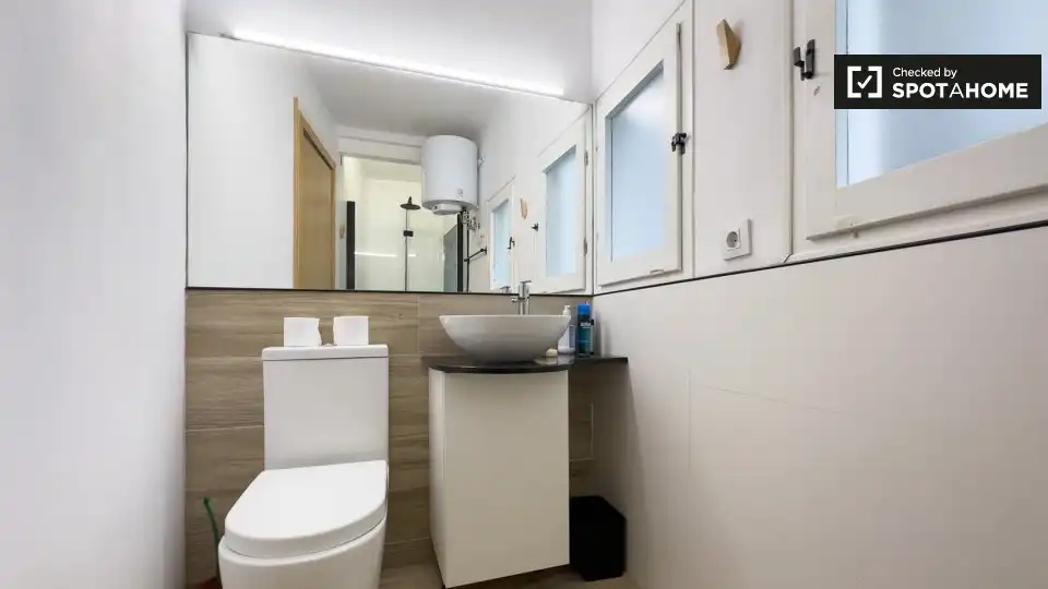 Flat with terrace to rent in Ciutat Vella, imagen 13