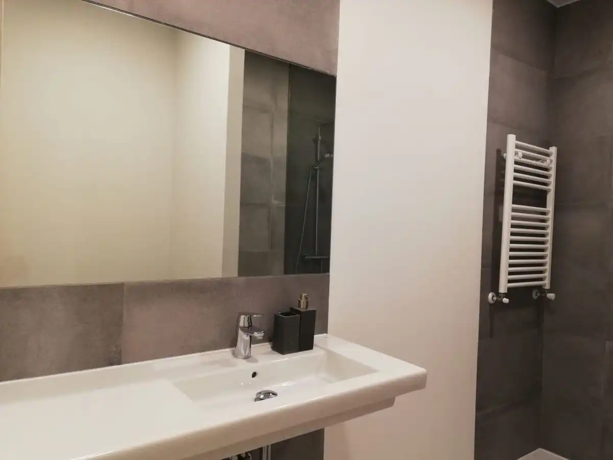 Bathroom of Flat for share in Villaviciosa de Odón  with Heating