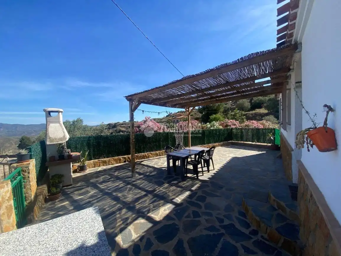 Terrassa de Finca rústica en venda en Bédar amb Aire condicionat, Jardí privat i Moblat