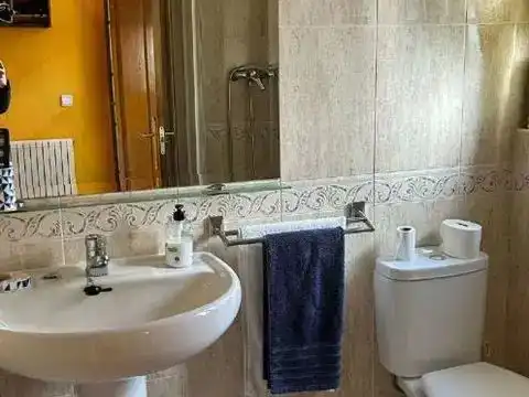 Bany de Pis en venda en Alpedrete amb Aire condicionat, Jardí privat i Parquet