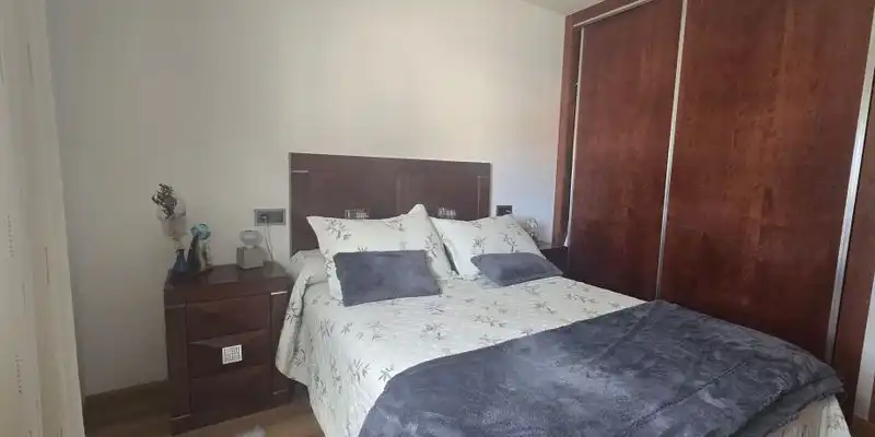 Habitación de Casa adosada en venta en Guardo con Jardín privado y Amueblado