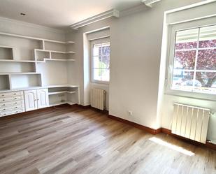 Living room of Flat to rent in Santander  with Heating