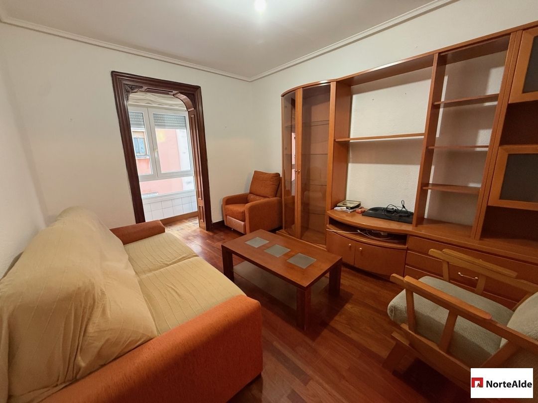 Piso en venta en Rontegui - Pormetxeta