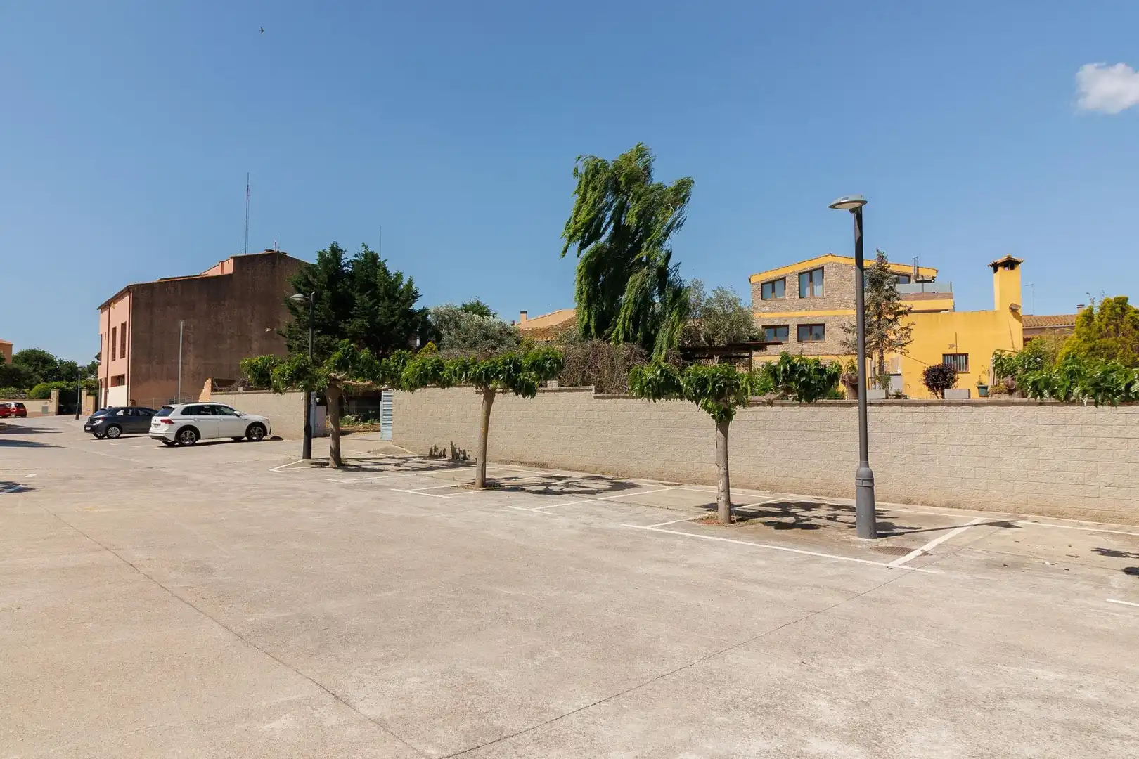 Parking de Piso en venta en Vilamalla con Aire acondicionado, Calefacción y Jardín privado