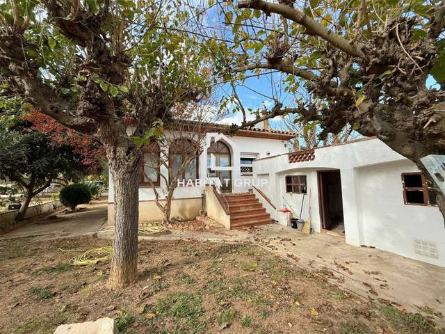 Casa-chalet en Venta en Sant Jordi Desvalls