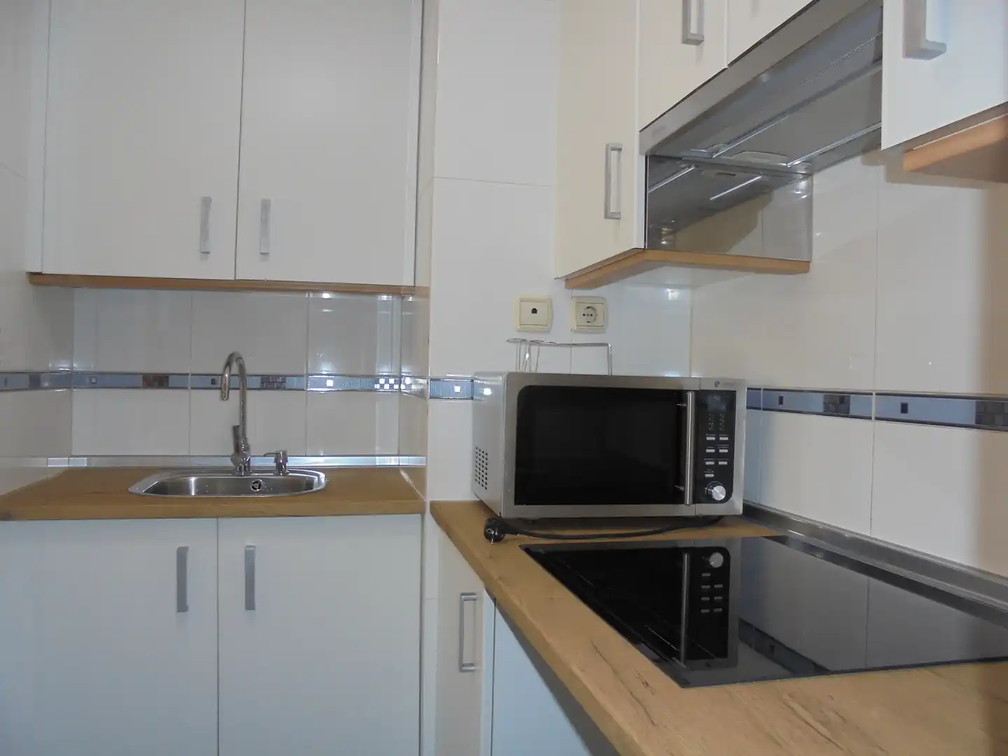 Cocina de Piso de alquiler en Madrid con Aire acondicionado, Calefacción y Trastero