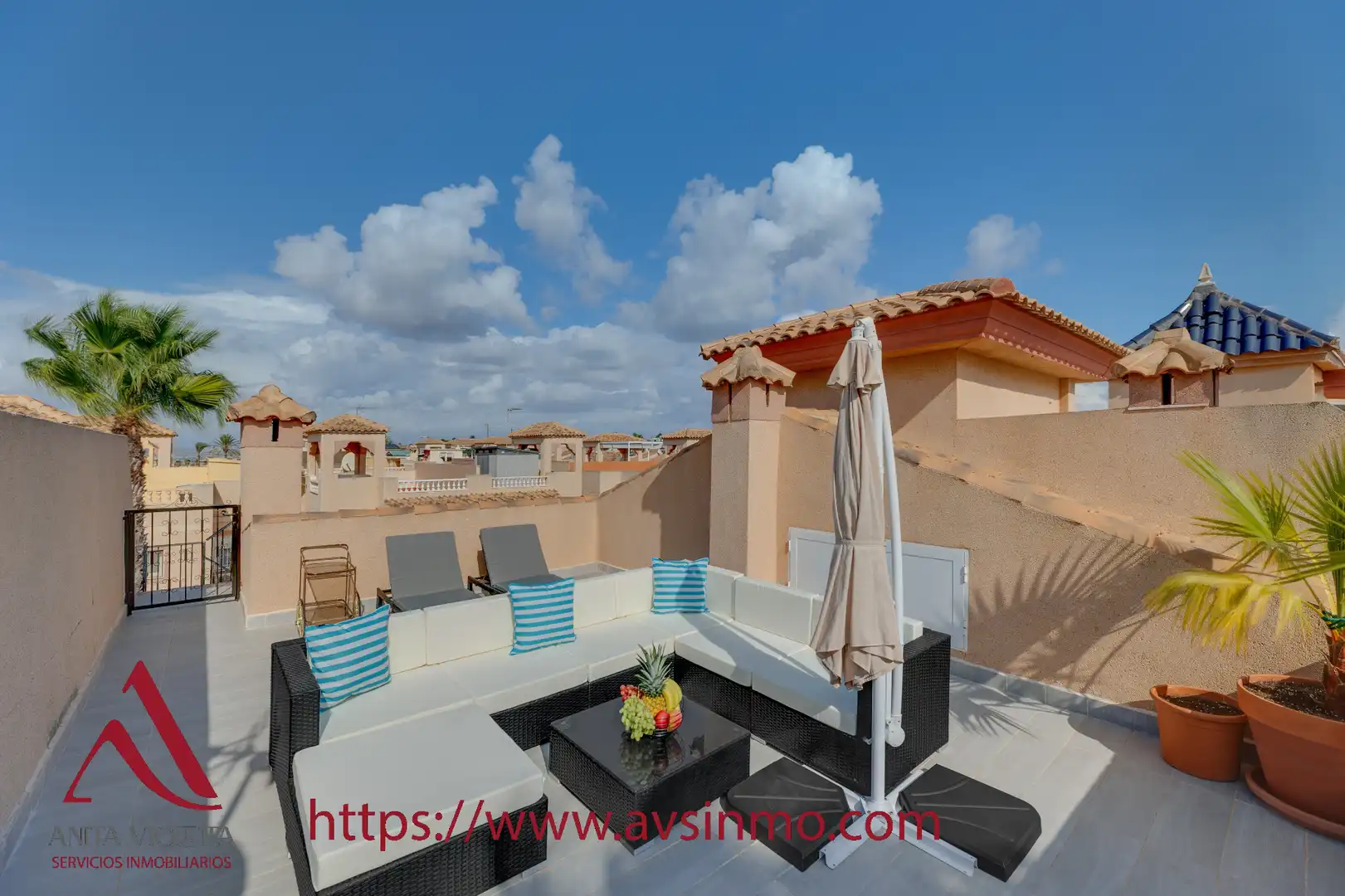Terrassa de Casa o xalet de lloguer en Torrevieja amb Aire condicionat, Moblat i Forn