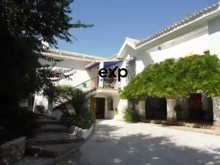 Vista exterior de Casa o chalet en venta en Zuheros con Calefacción, Jardín privado y Terraza