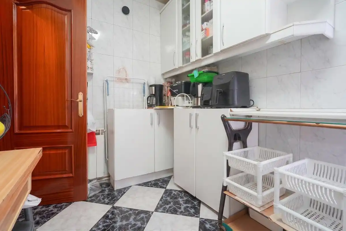 Cocina de Piso en venta en Parla con Aire acondicionado, Calefacción y Terraza