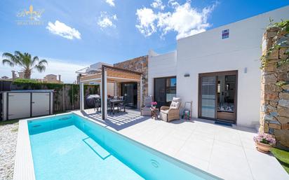 Piscina de Casa o xalet en venda en Orihuela amb Calefacció, Jardí privat i Terrassa