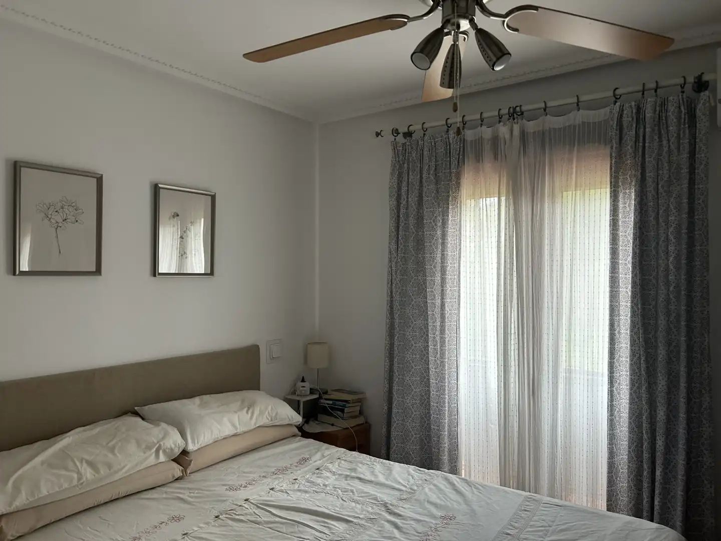 Habitación de Casa o chalet en venta en El Escorial con Aire acondicionado, Calefacción y Jardín privado