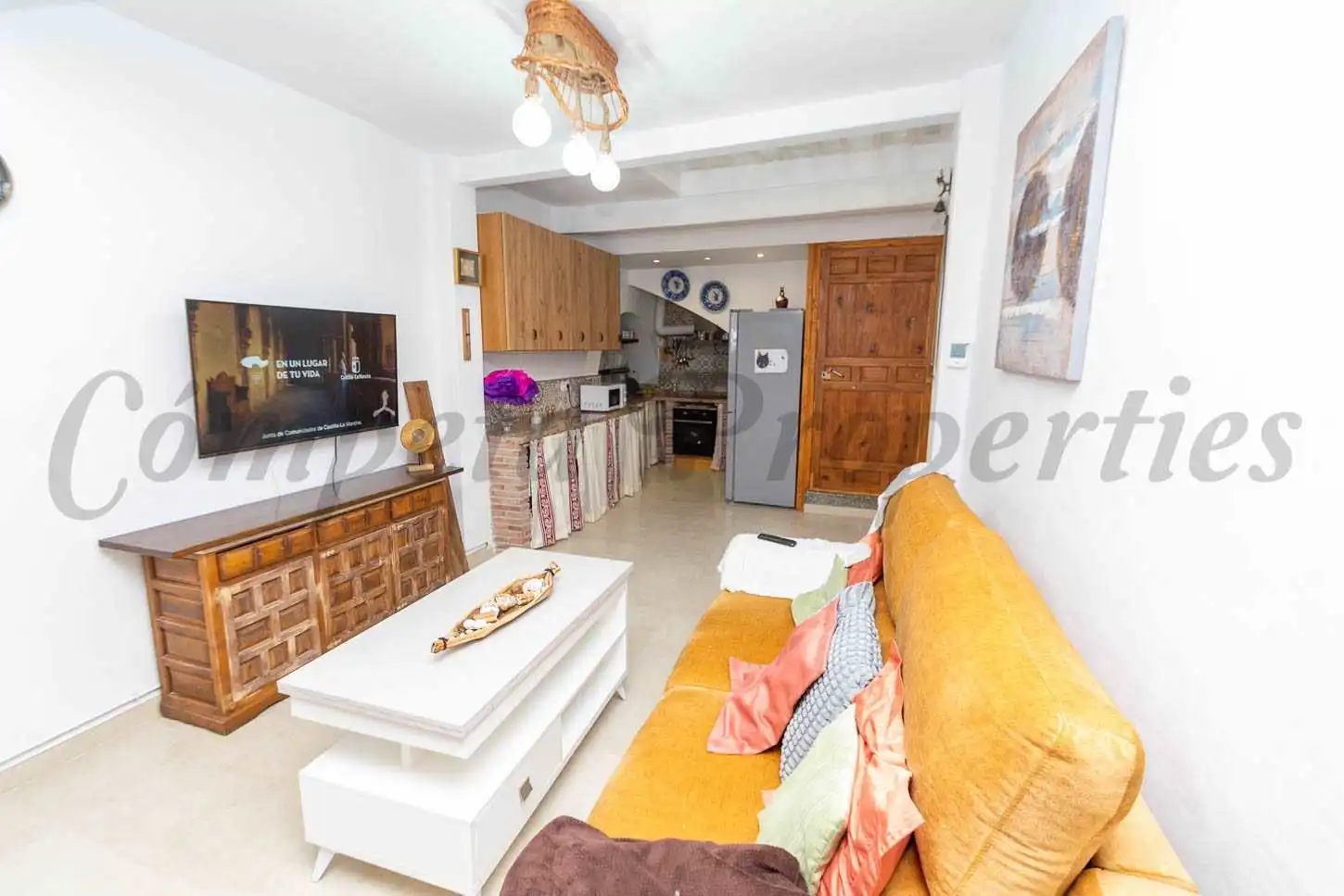 Sala d'estar de Casa o xalet en venda en Torrox amb Terrassa