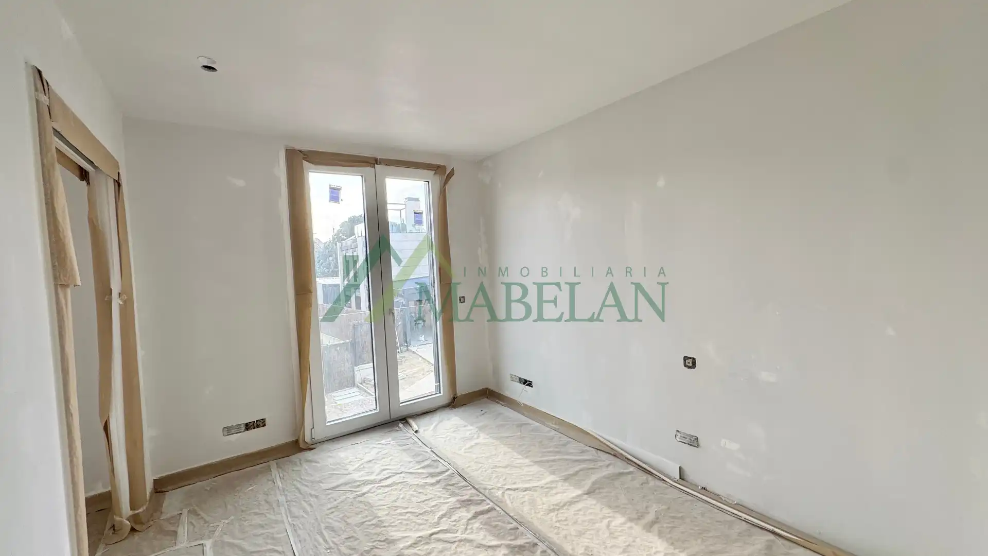 Bedroom of Houses for sale in Las Rozas de Madrid  with Air Conditioner, Heating and Private garden