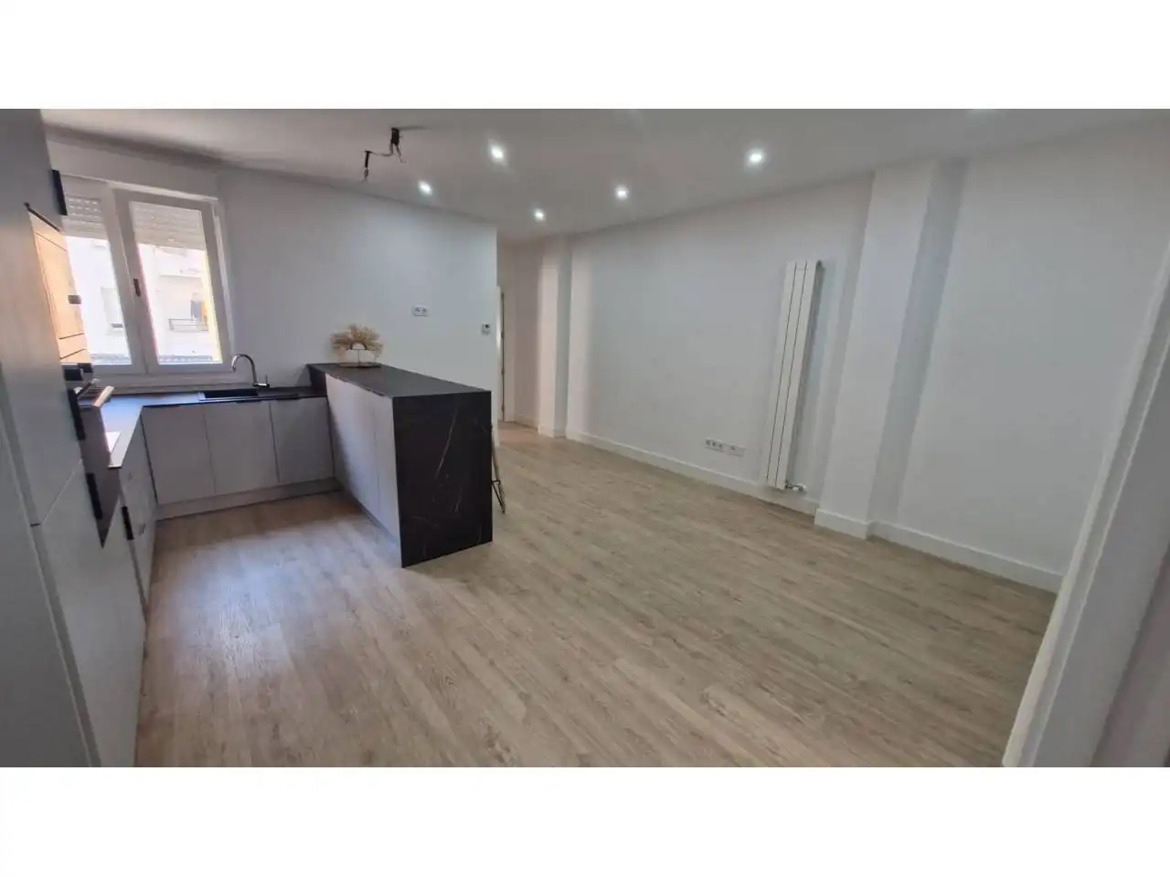 Wohnung zum Verkauf in Calle María Teresa Gil de Gárate, imagen 3