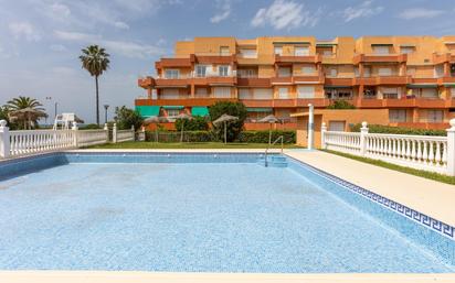 Piscina de Pis en venda en Salobreña amb Jardí privat, Terrassa i Traster