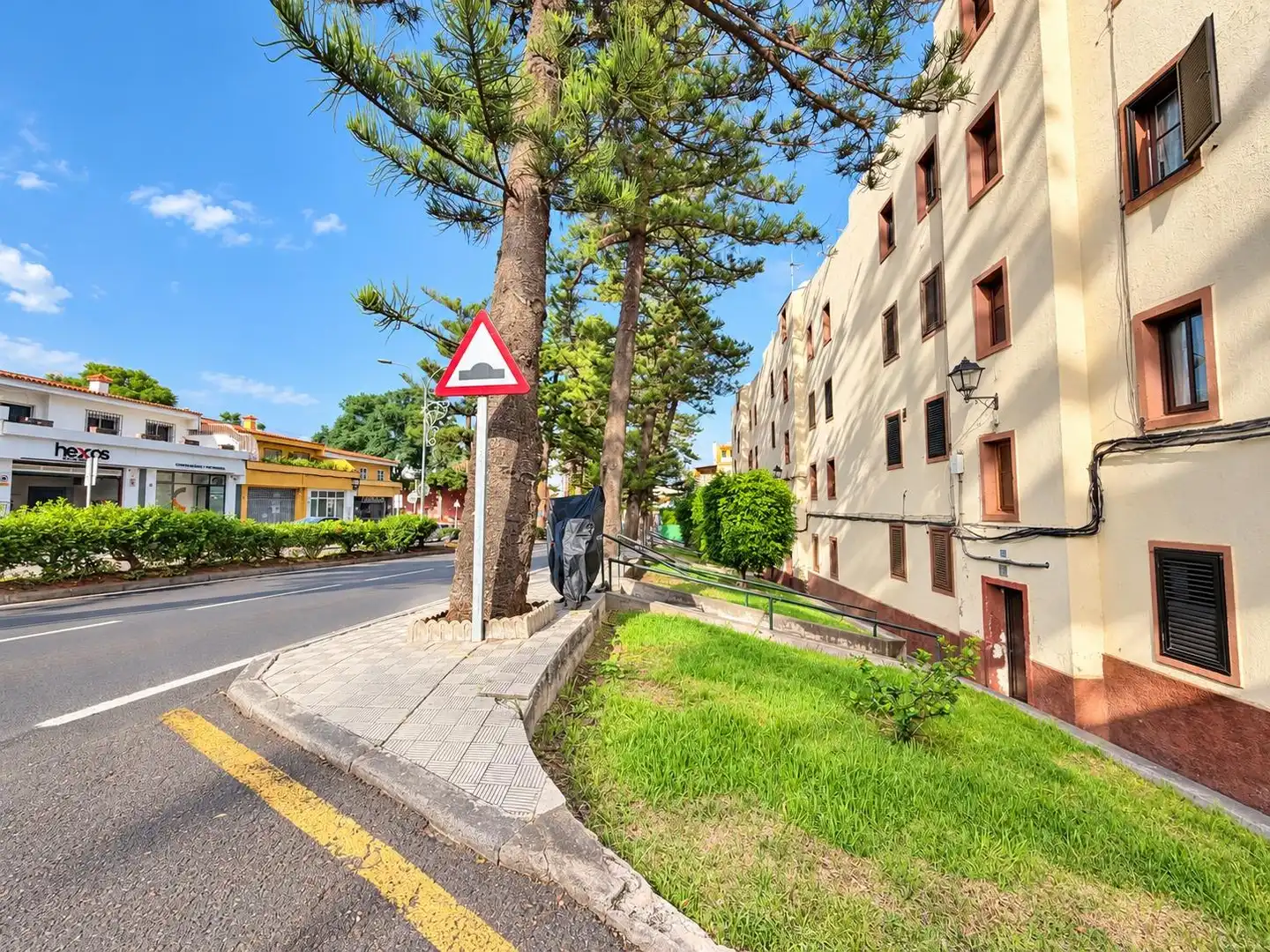 Vista exterior de Apartament en venda en Centro