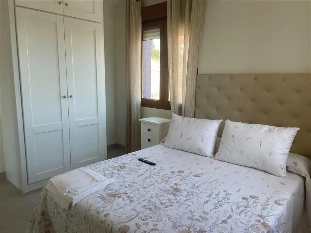 Habitación de Piso en venta en San Vicente de la Barquera con Calefacción, Amueblado y Horno