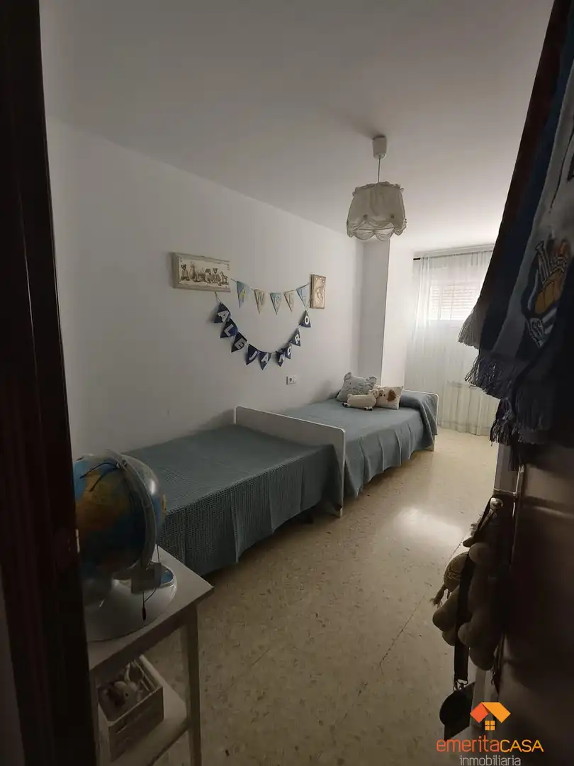 Dormitori de Pis en venda en Cáceres amb Aire condicionat i Calefacció