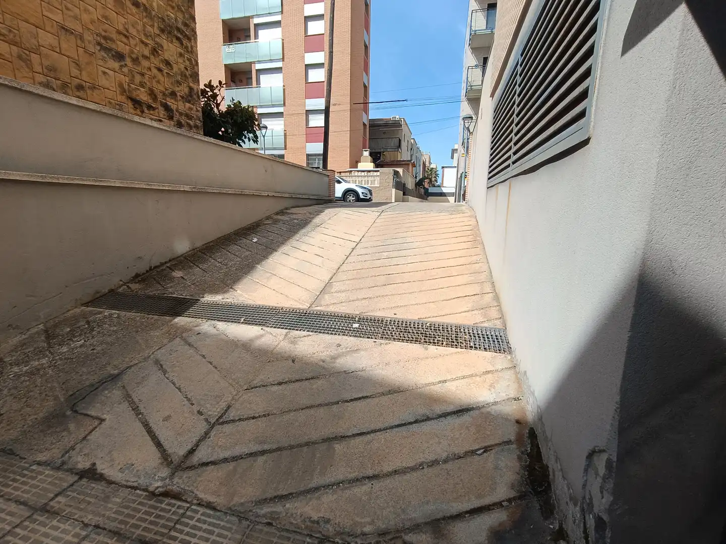 Aparcament de Pis en venda en Calafell amb Terrassa, Traster i Forn